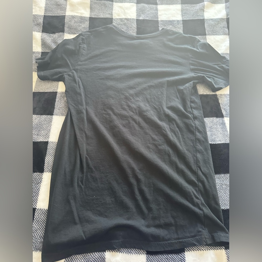 Shirt - Picture 2 of 2